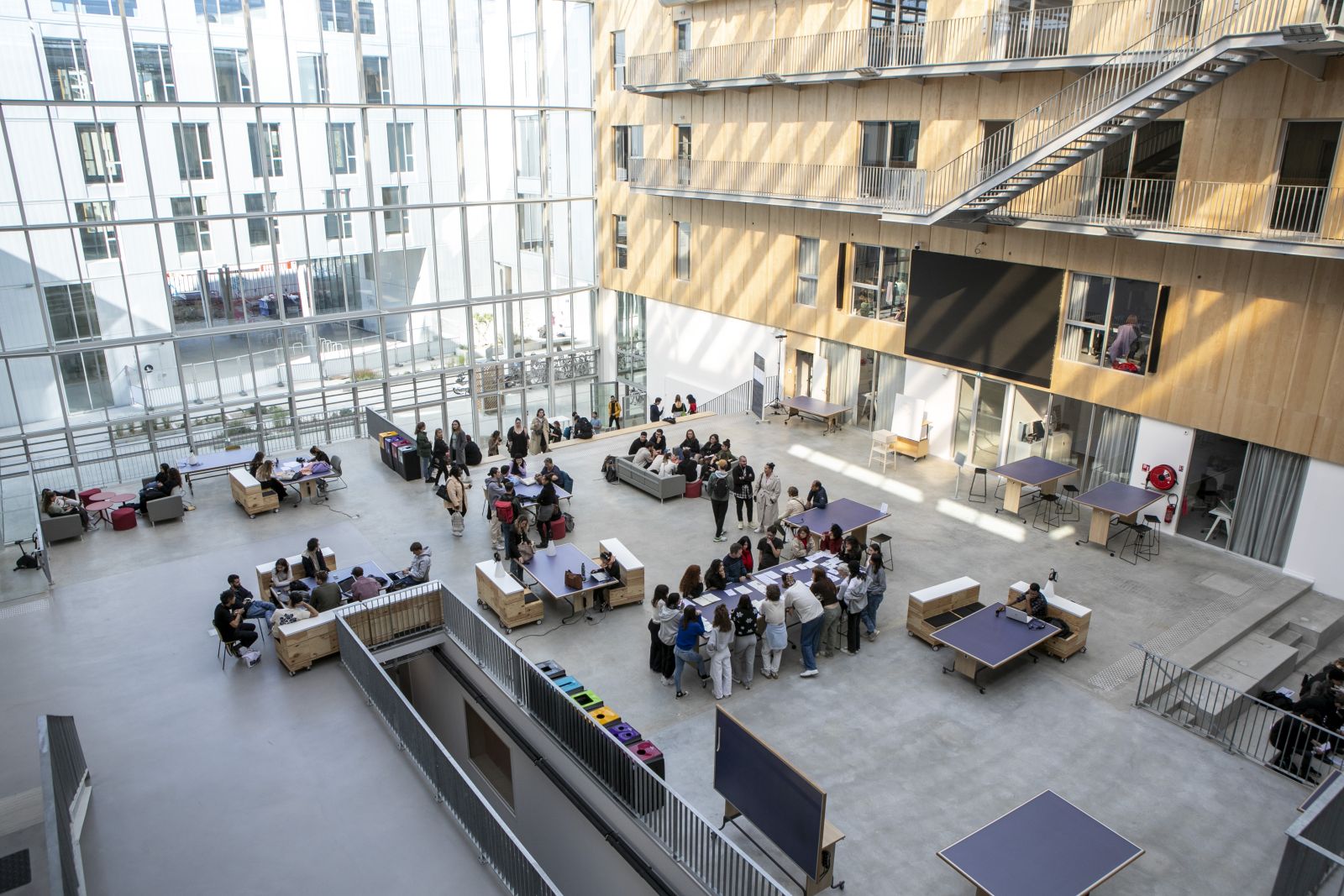 The atrium of L'École de design Nantes Atlantique